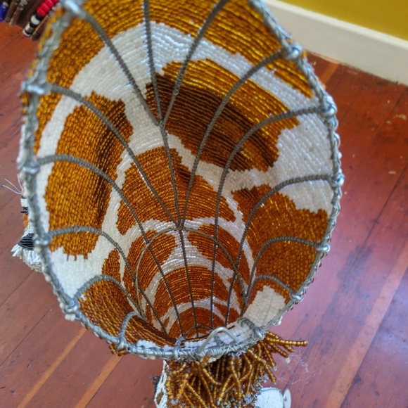 Beaded & Handcrafted Giraffe Head - Picture 7 of 10